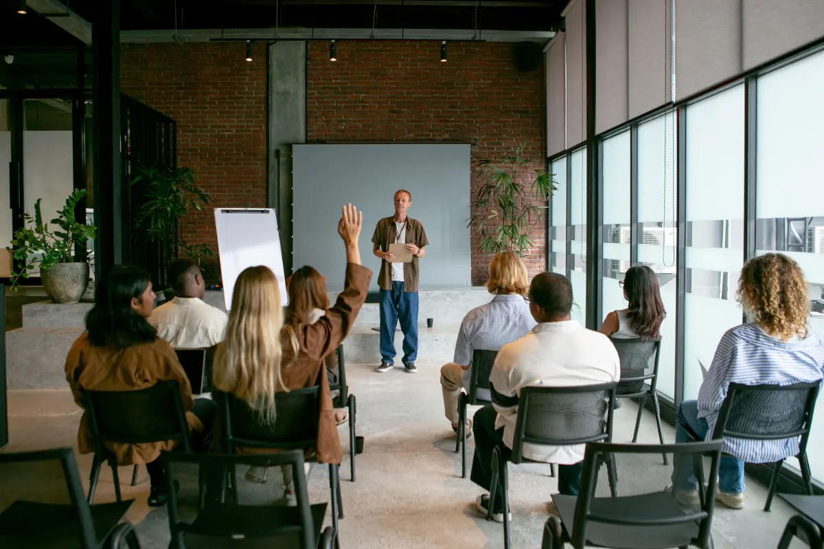 社内研修やオリエンテーション
