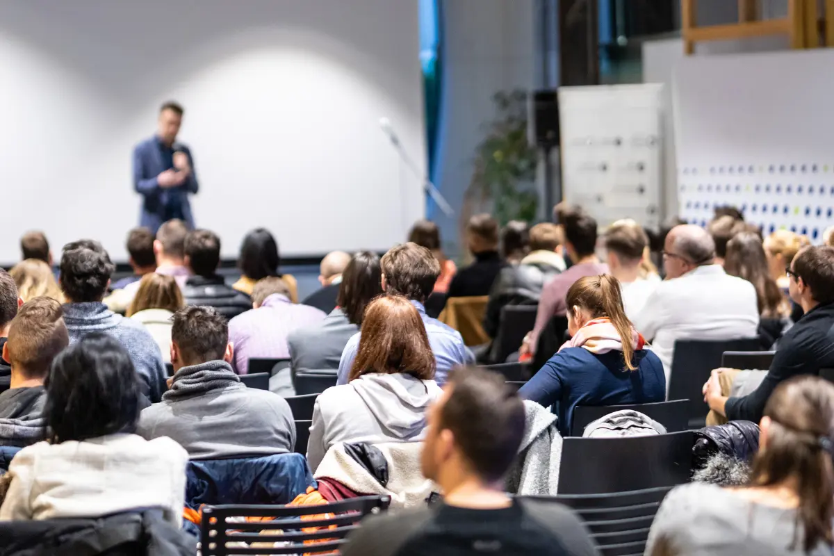 採用活動や説明会