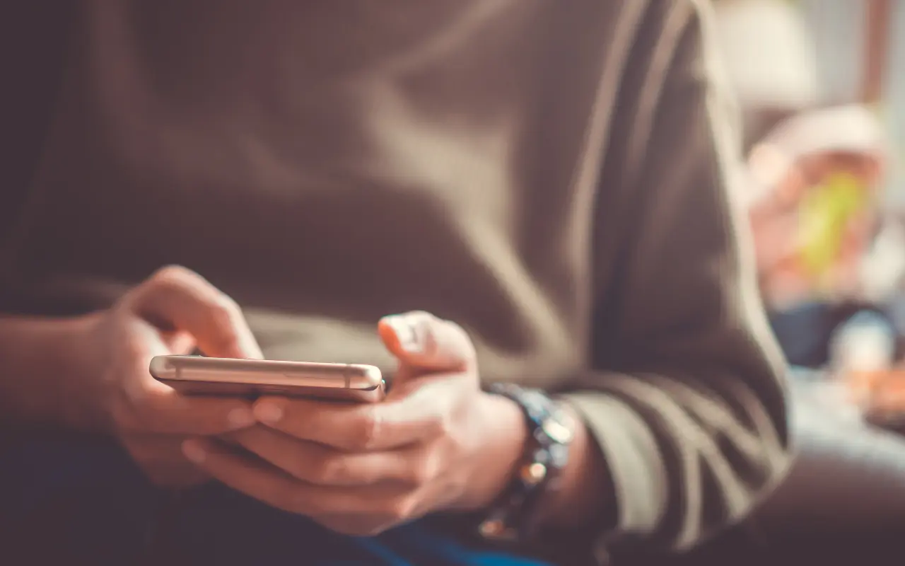 ヘルプやマニュアルに動画を掲載する